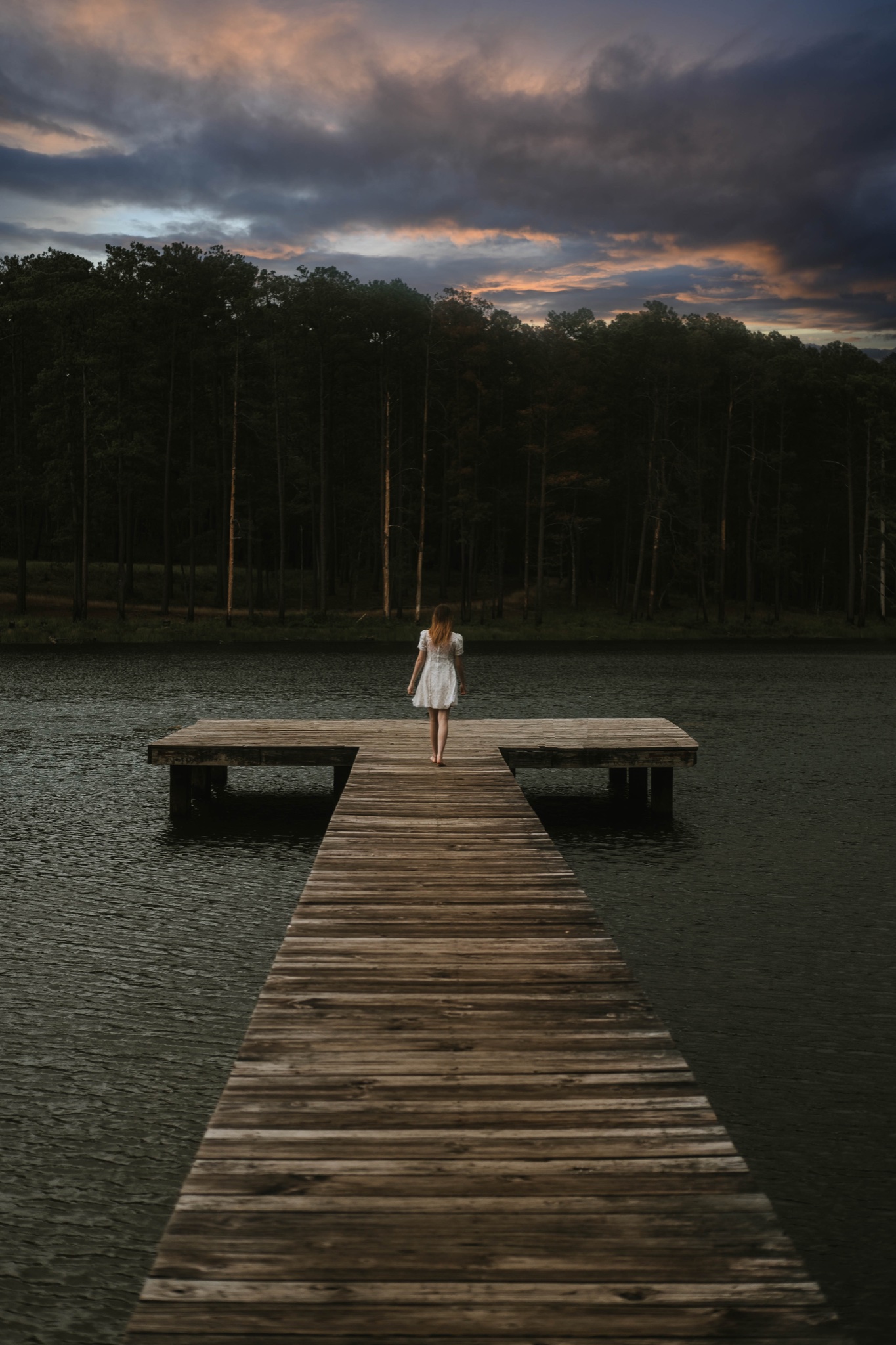 Creative portrait session on a dock in Lafayette Louisiana